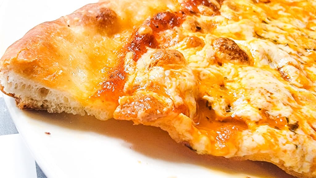 How to Cook Pizza on A Grill Without A Stone The Hobby Wife