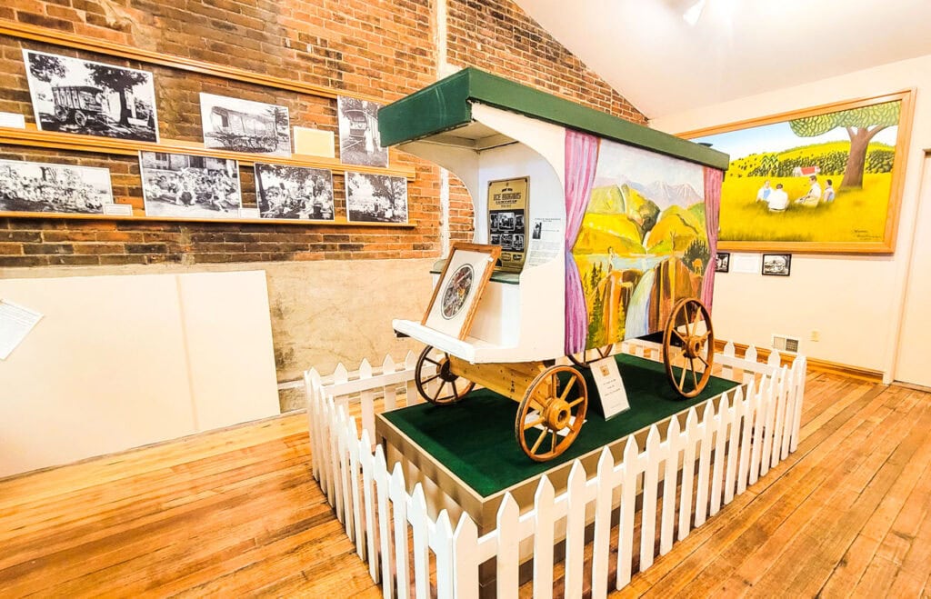 Grant Wood Art Gallery